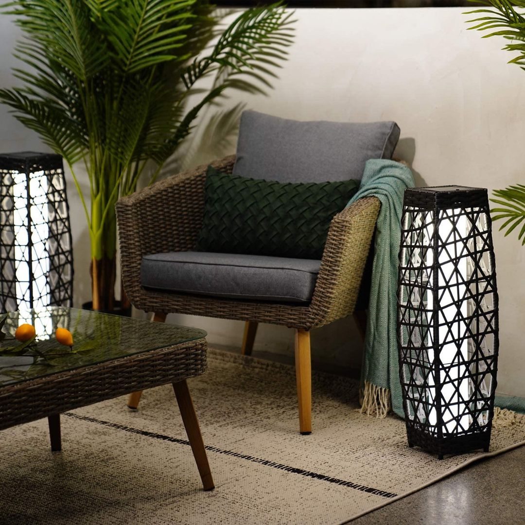Grijze Buitenlantaarn van Wicker met 25 Lumen Solar Verlichting
