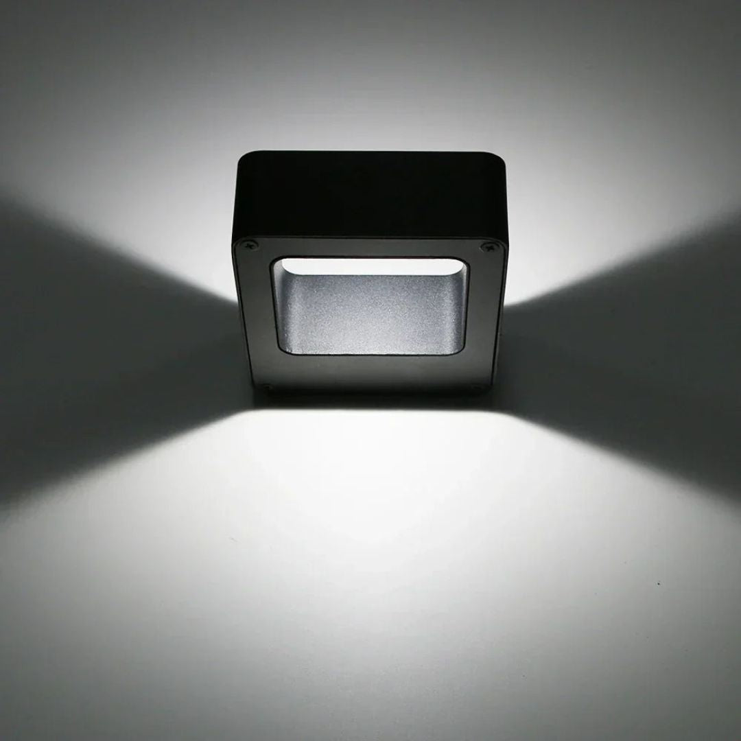 Waterdichte Buitenlamp met Sensor en Warme LED Verlichting voor Tuin