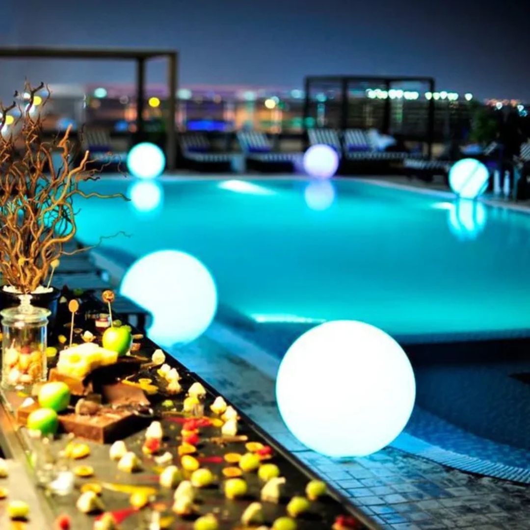 Aurora LED Tuinverlichting – 16 Kleuren, Weerbestendig