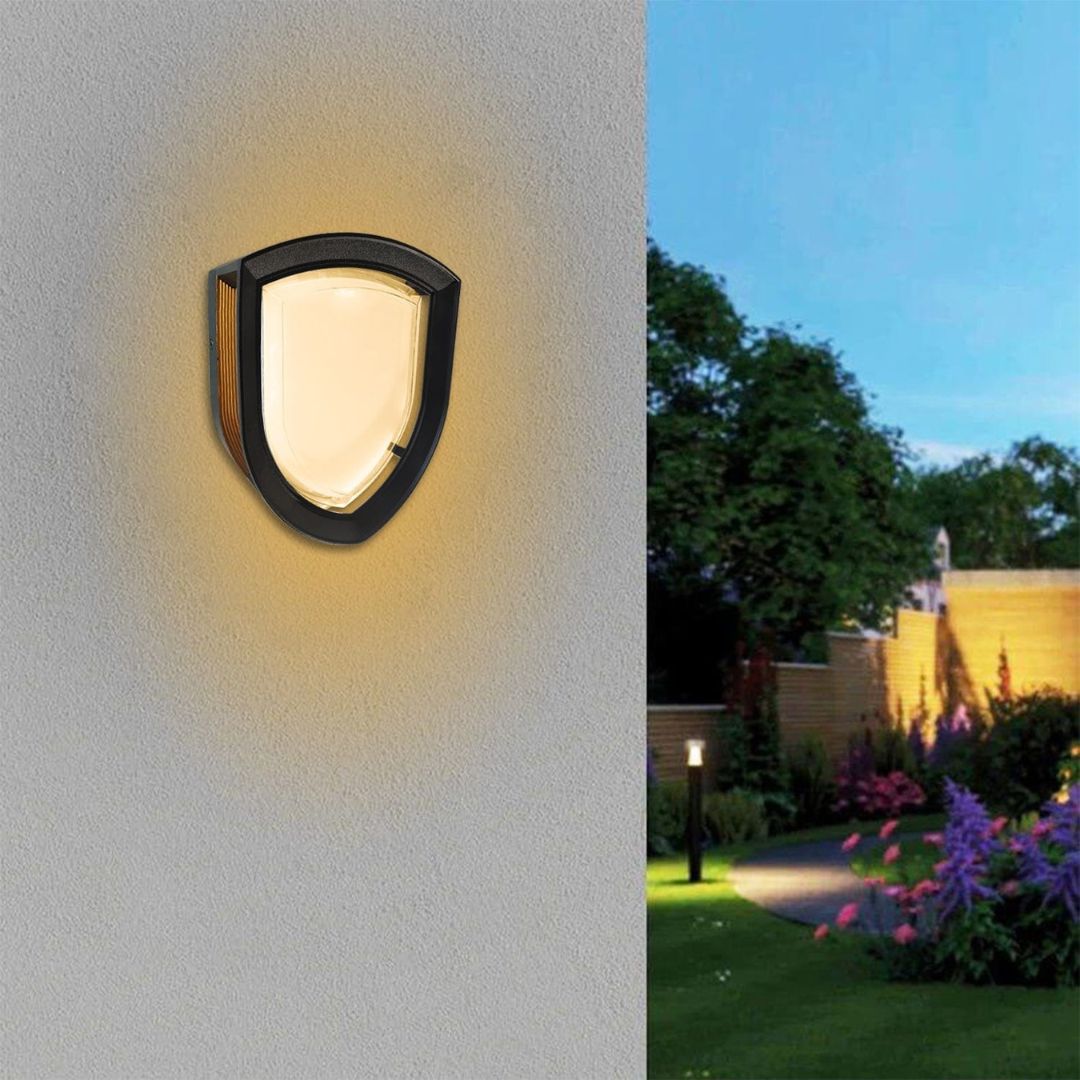 Moderne Buiten Wandlamp van Metaal en Acryl met Warm Witte LED Verlichting