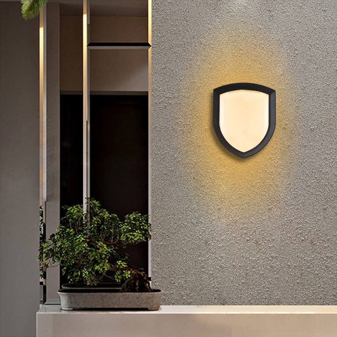 Moderne Buiten Wandlamp van Metaal en Acryl met Warm Witte LED Verlichting
