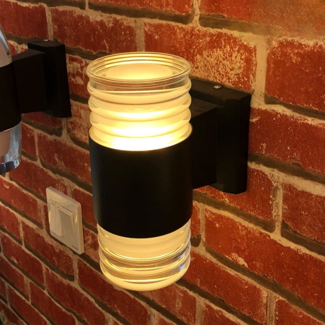 LED Buiten Wandlamp met Minimalistisch Ontwerp en 2x6W Verlichting – Zwart Aluminium
