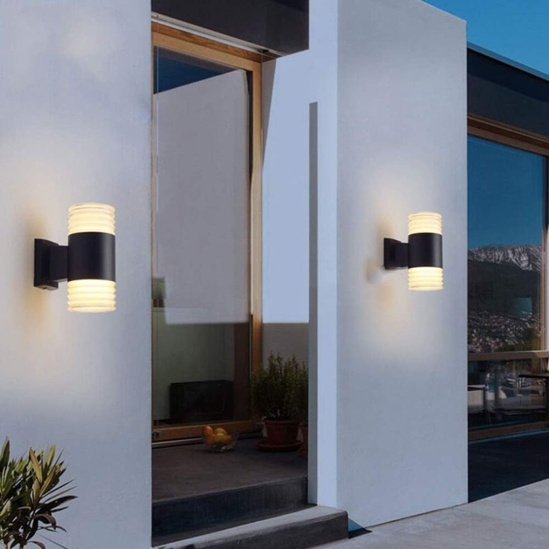 LED Buiten Wandlamp met Minimalistisch Ontwerp en 2x6W Verlichting – Zwart Aluminium