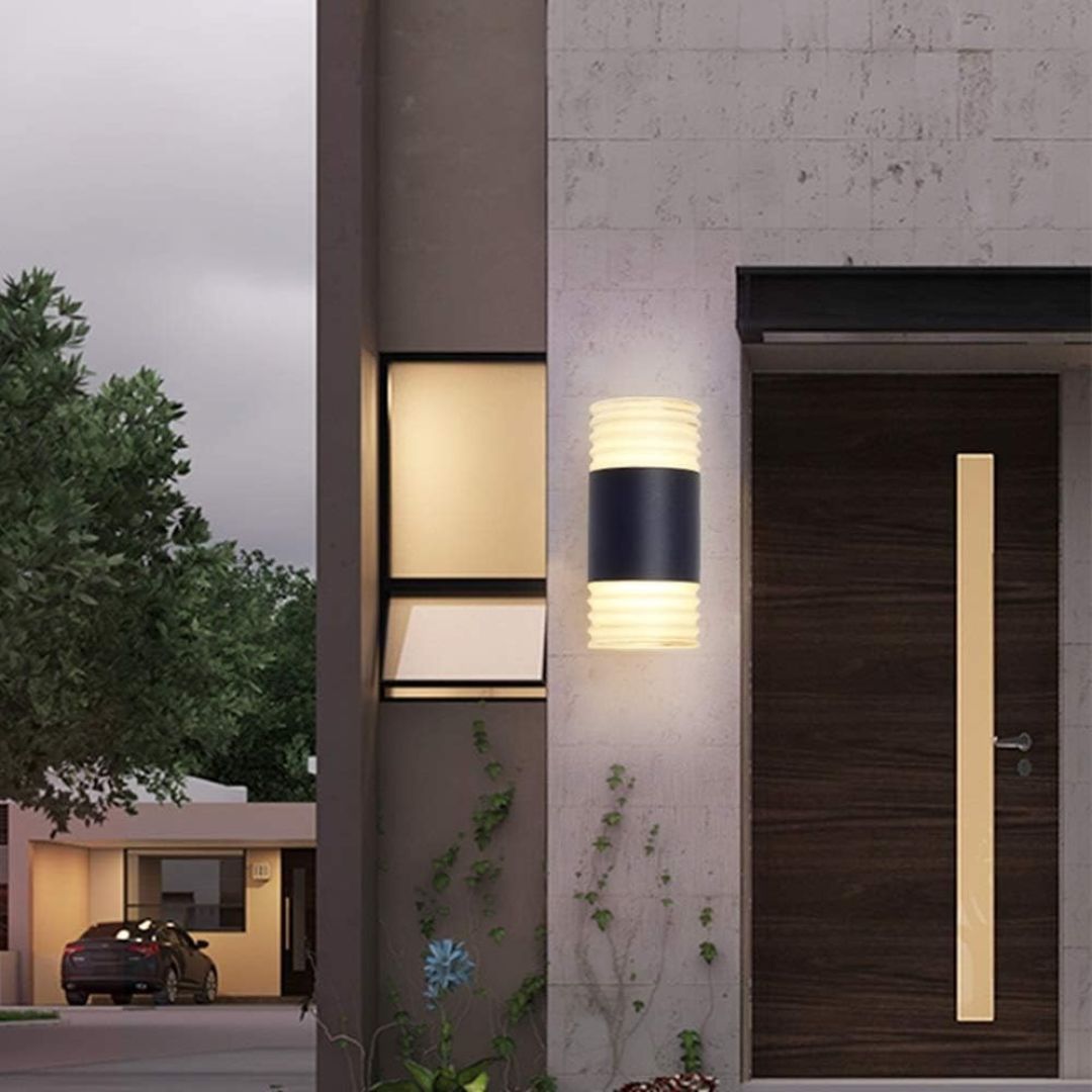 LED Buiten Wandlamp met Minimalistisch Ontwerp en 2x6W Verlichting – Zwart Aluminium