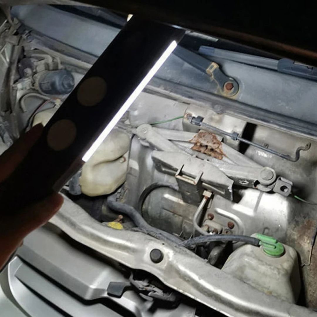Oplaadbare LED Werklamp met Dimbare Verlichting en Magneten - Lichtgewicht
