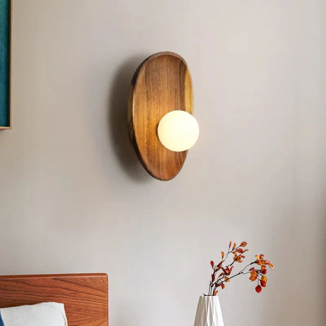 Wandlamp van Acaciahout & Opaalglas – Japandi Stijl met E27-fitting