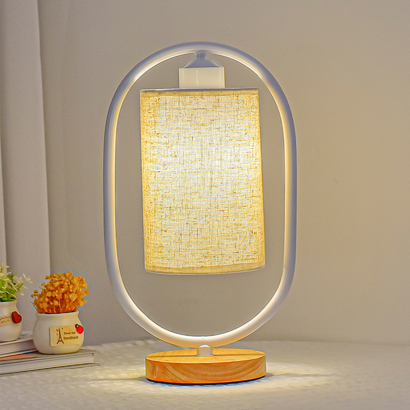Vintage Houten Tafellamp met Warm LED Licht voor Gezellige Verlichting 3