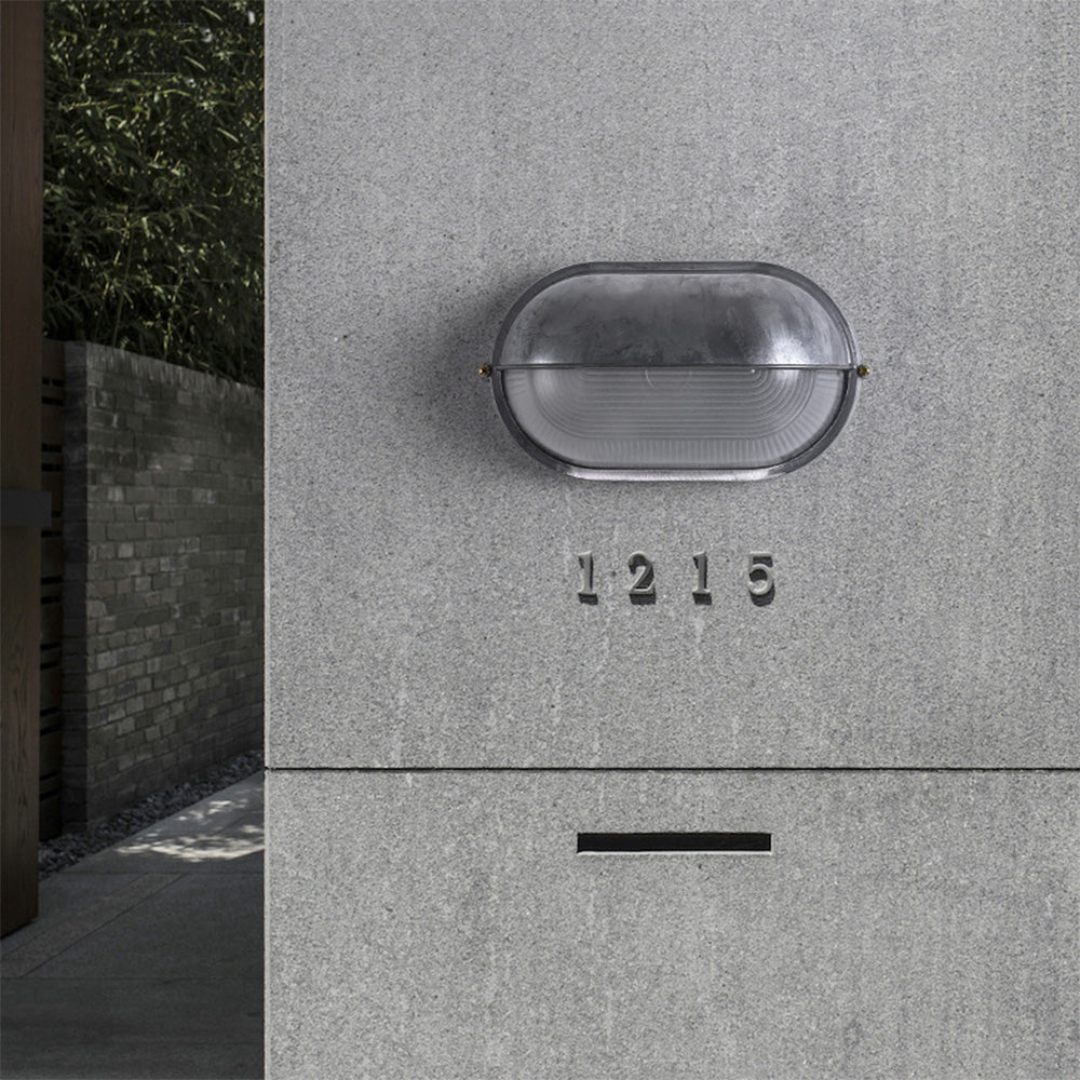 Moderne Waterdichte Buiten Wandlamp van Aluminium en Glas – Stijlvol Ontwerp