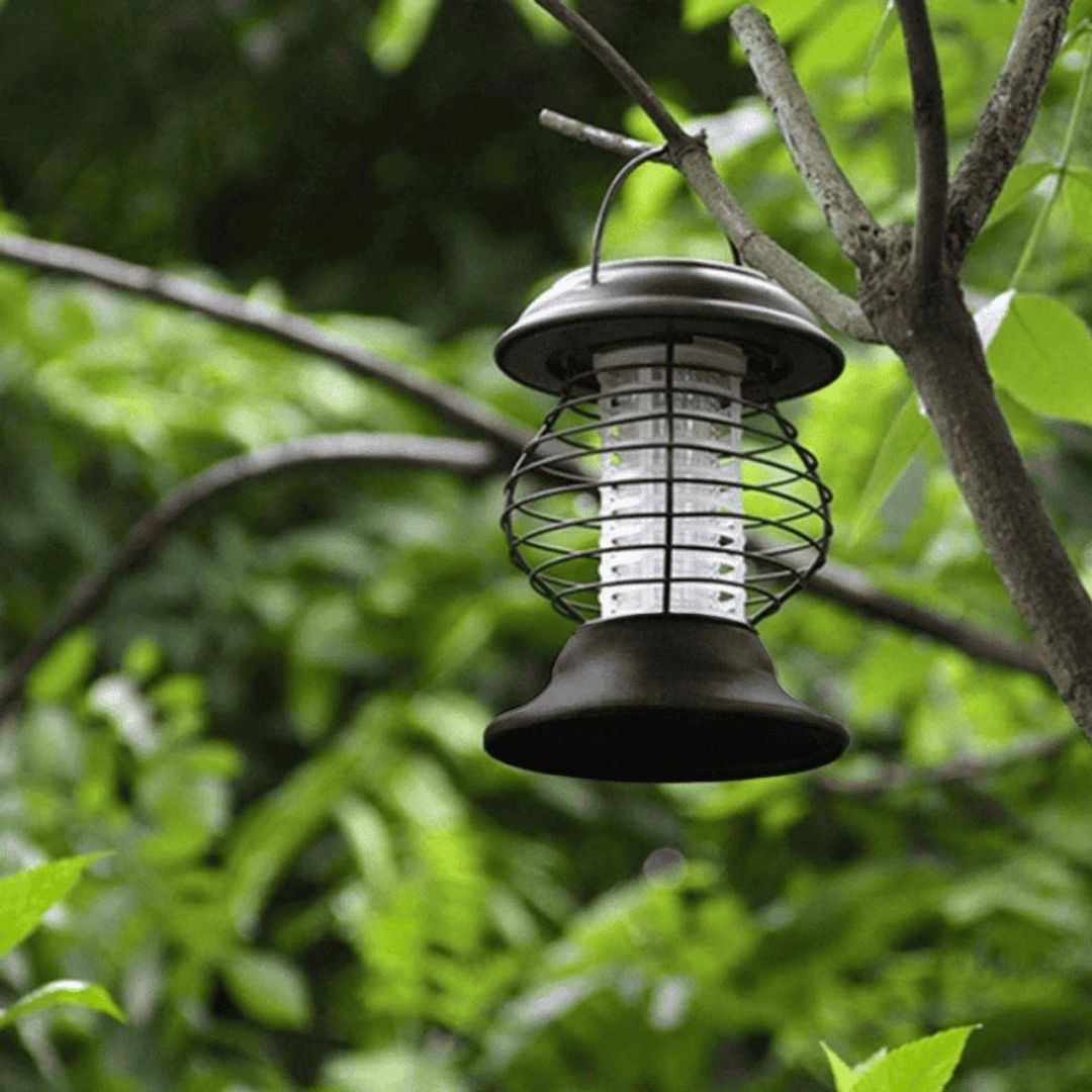 Zonne-energie Muggenlamp met UV-A LED en Veiligheidsfuncties - Tuin en Camping