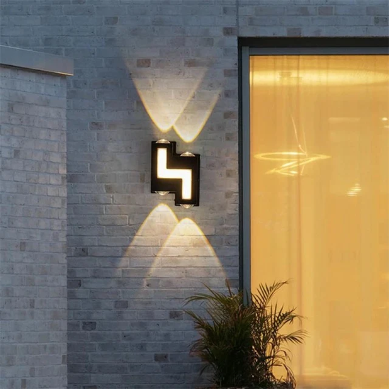 Zwarte Buiten Wandlamp met 7 LED's – Waterdicht en Duurzaam Verlichting