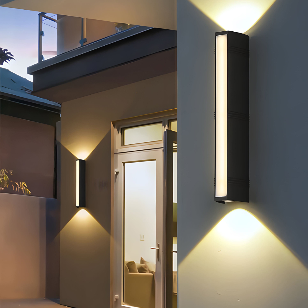 Slanke LED Muurverlichting van Aluminium met IP65 Bescherming – Energiezuinig en Eenvoudig te Installeren voor Binnen en Buiten