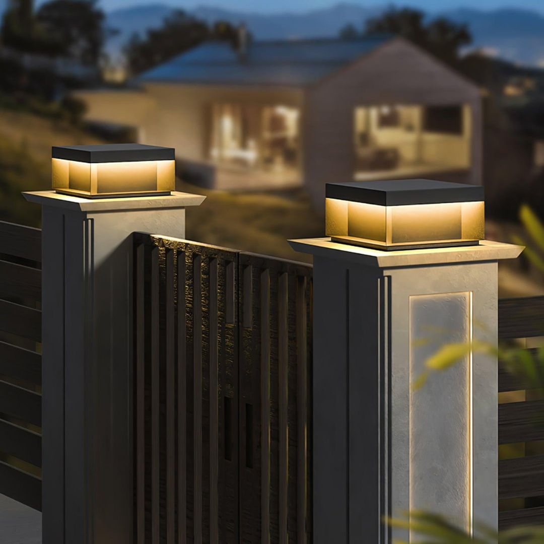 Moderne Zwarte Buitenlamp met LED Verlichting – Vierkant Wandlamp Buiten