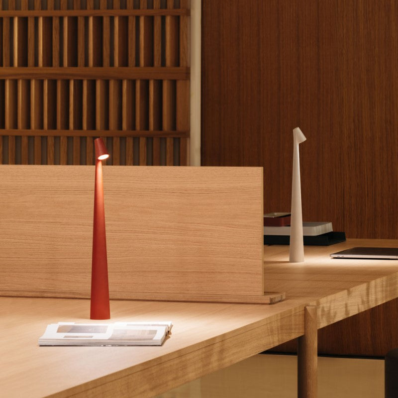 Noir Beam Lamp – LED, Dimbaar, Minimalistisch